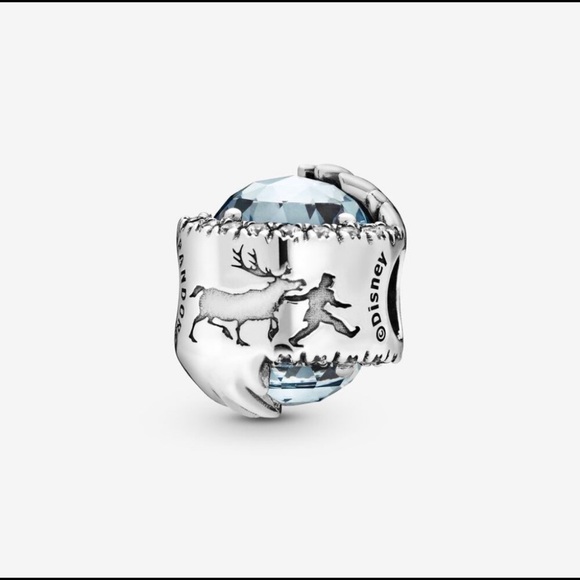 ❤️Pandora Disney Frozen winter crystal charm - Picture 3 of 8